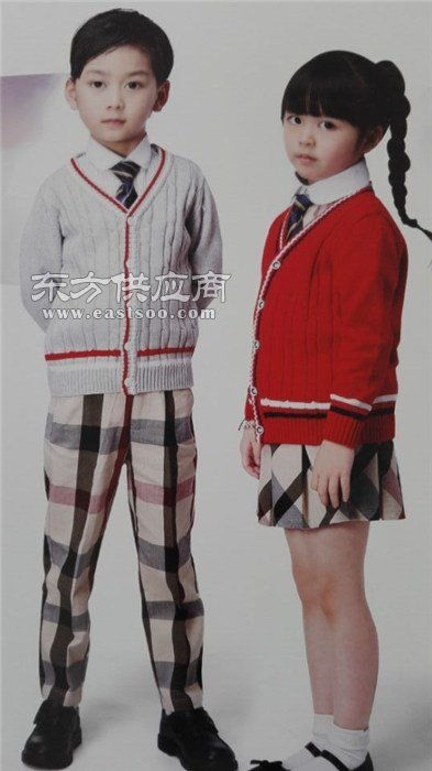 平顶山学生服装 奥派学生服装订做 定制学生服装图片